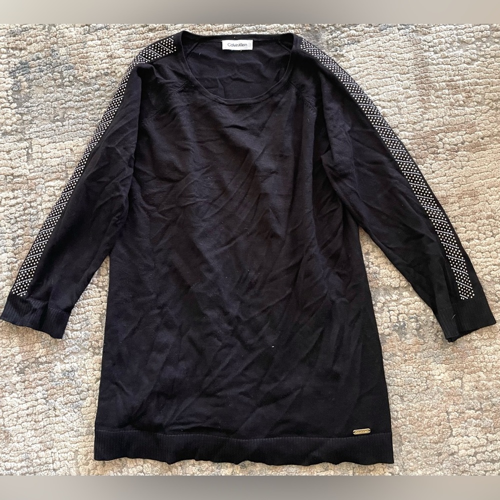Calvin Klein sweater size small